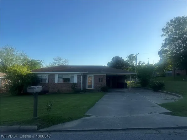 2210 Birch St, Van Buren, AR 72956