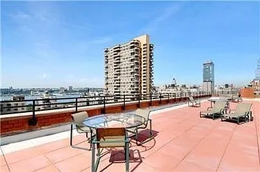 Rented by Vivaldi Real Estate