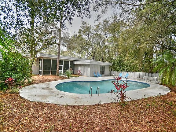 4th image of 107 Knollwood Estates Dr