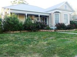 405 E Main St, Fayetteville, TX 78940