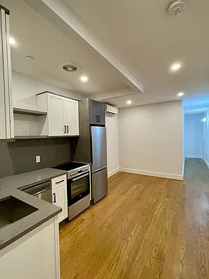 Rented by Twin Group | media 19