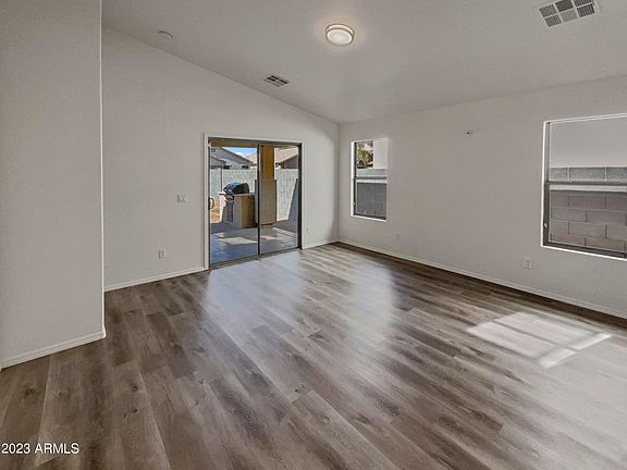3rd image of 7205 W FAWN Drive