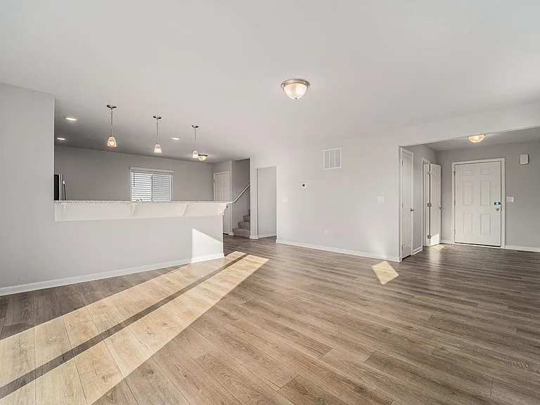 2309 Richardson Ct — Photo 14