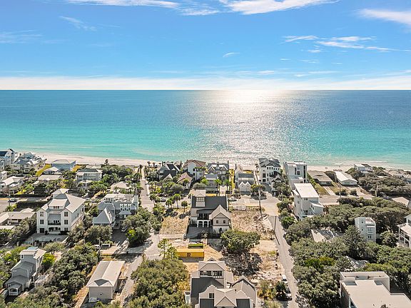 2nd image of 3 Seagrove Hts