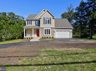 6704 Brooklyn Bridge Rd, Laurel, MD 20707