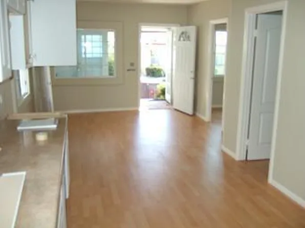 2516 K St, San Diego, CA 92102