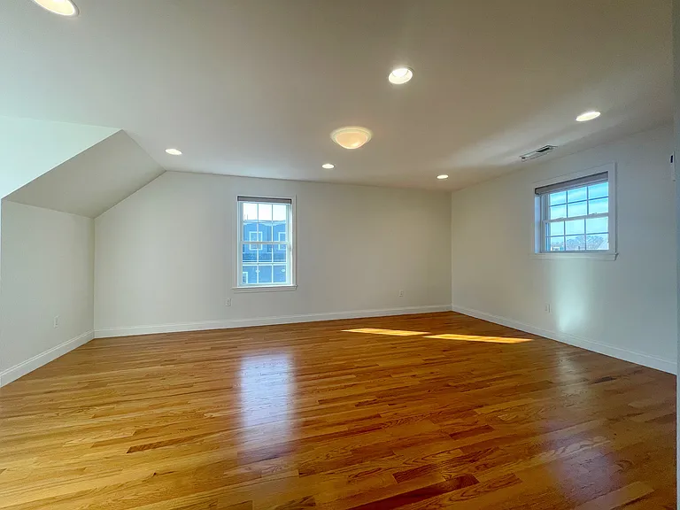 12 Naviens Ln #1 — Photo 6