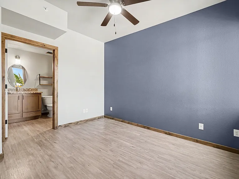 1802 Wildfire Rd #203 — Photo 9