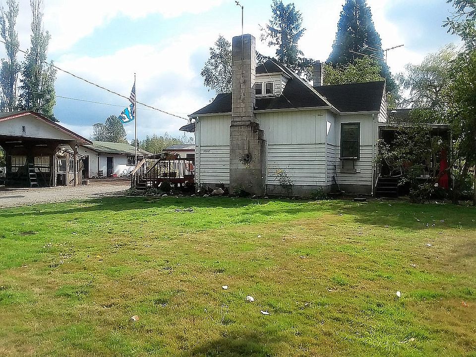 Home/outbuildings/2 acres