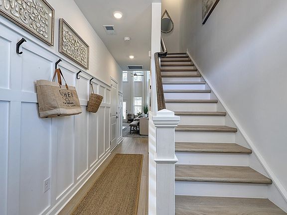 3rd image of 244 Layla Way #201