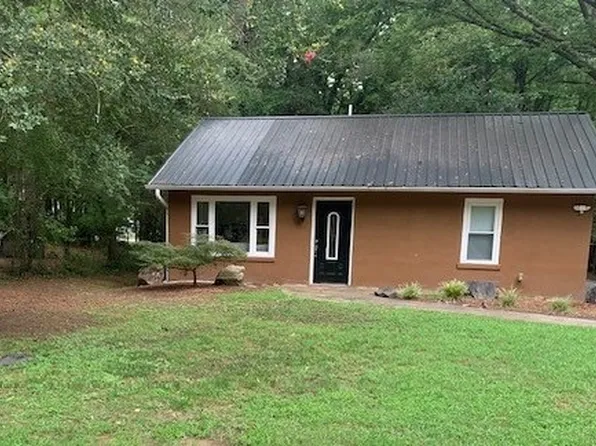 210 Scarlett Dr, Chapel Hill, NC 27517
