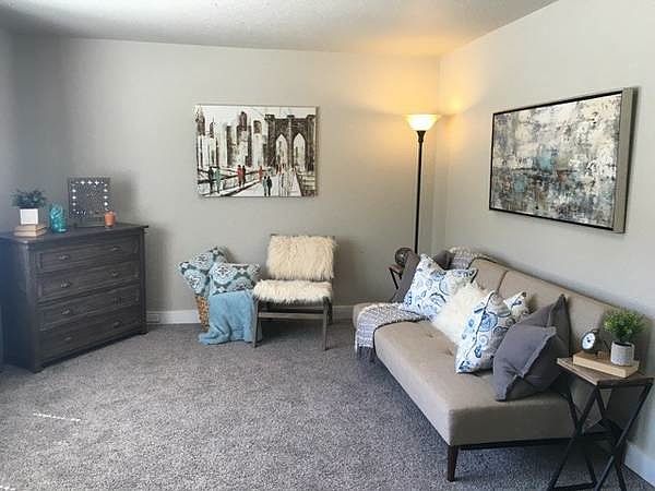 1st image of 1224 Yakima Ave APT 209