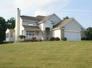 4058 S Rolling Ridge Dr, Wayland, MI 49348