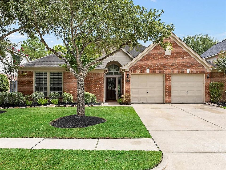 1st image of 3219 Twinmont Ln