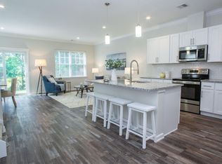 The Grand Luxury Homes & Apartments, Granby, CT 06035