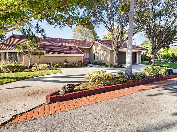 2nd image of 8311 Black Olive Dr