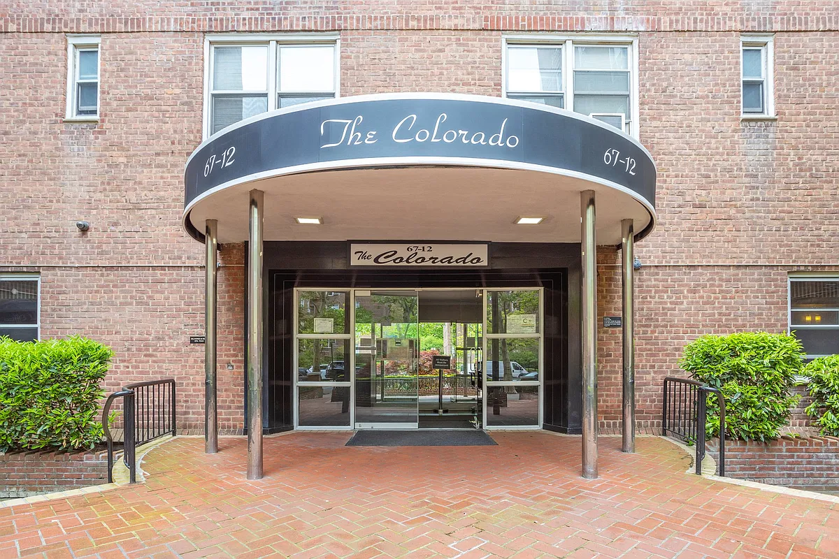 6712 Yellowstone Blvd Unit G18  