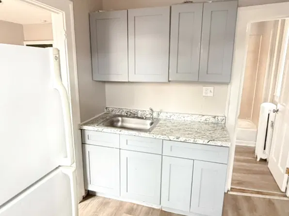 9 Wyllys St, Hartford, CT