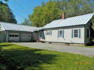 13 Clifton St, Madison, ME 04950