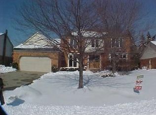 3388 Edmunton Dr, Rochester Hills, MI 48306