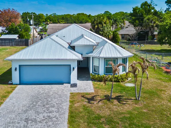 1925 SW Michelangelo Avenue, Port St Lucie, FL 34953