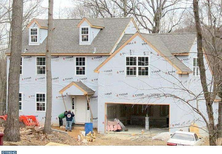 1st image of 3 Hilltop Dr