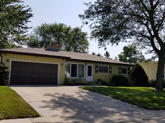 3rd image of 1542 Wilson Ave