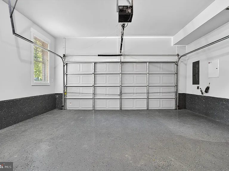 22463 Verde Gate Ter — Photo 32