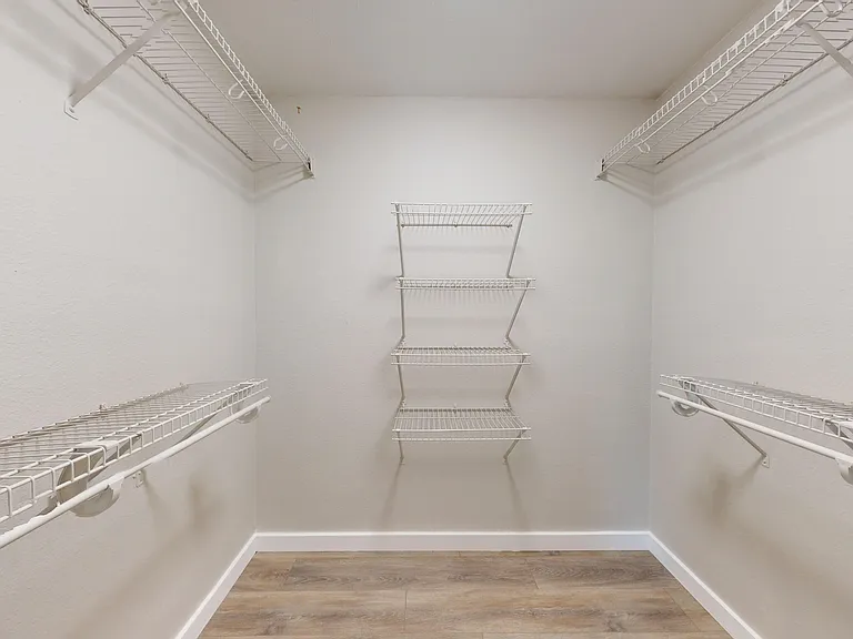 145 S Willow Way — Photo 34