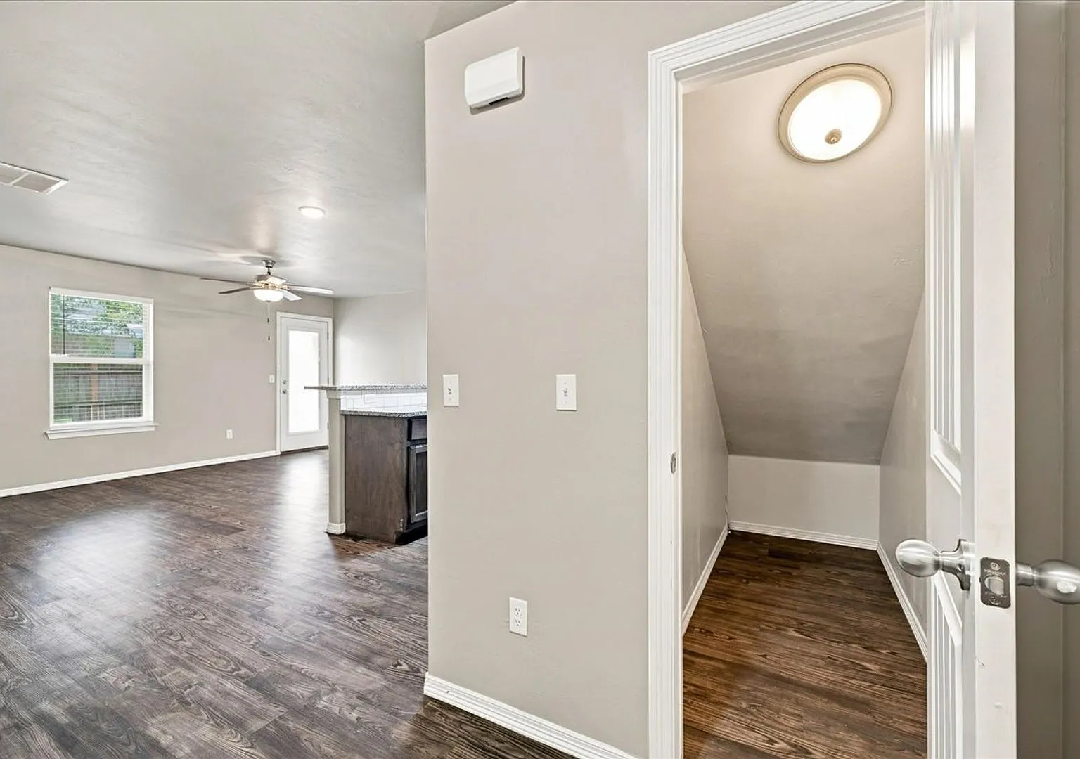 3 Bed 2.5 Bath 2 Car Garage Duplex **Brand New Construction In Edmond — Photo 3