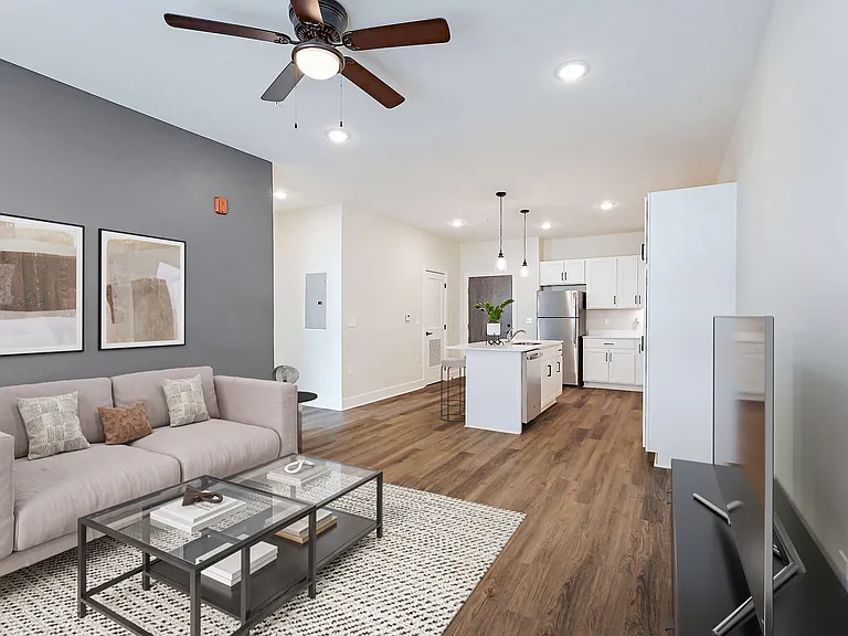 Shadow Creek West New Apartments — Photo 11