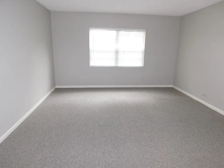 12800 SW 7th Ct #115 — Photo 26