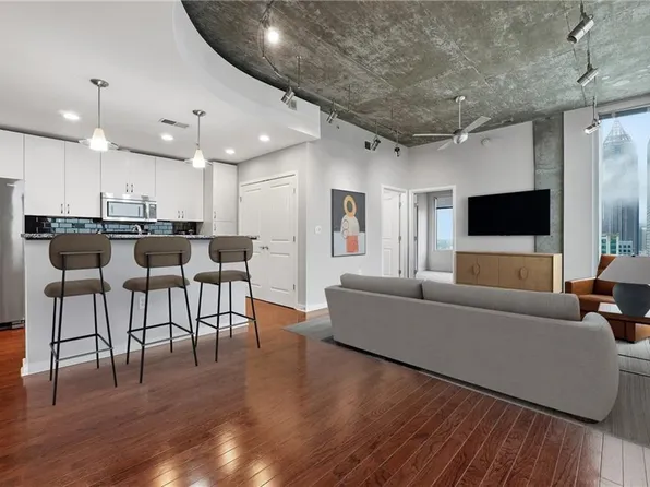 860 Peachtree St NE Unit 2218, Atlanta, GA 30308
