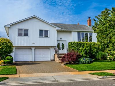 2969 Hampton Court, Wantagh, NY, 11793