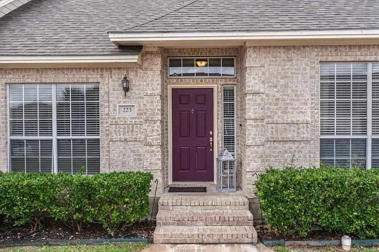 3 bed, 1278 sqft, $550 — Photo 2