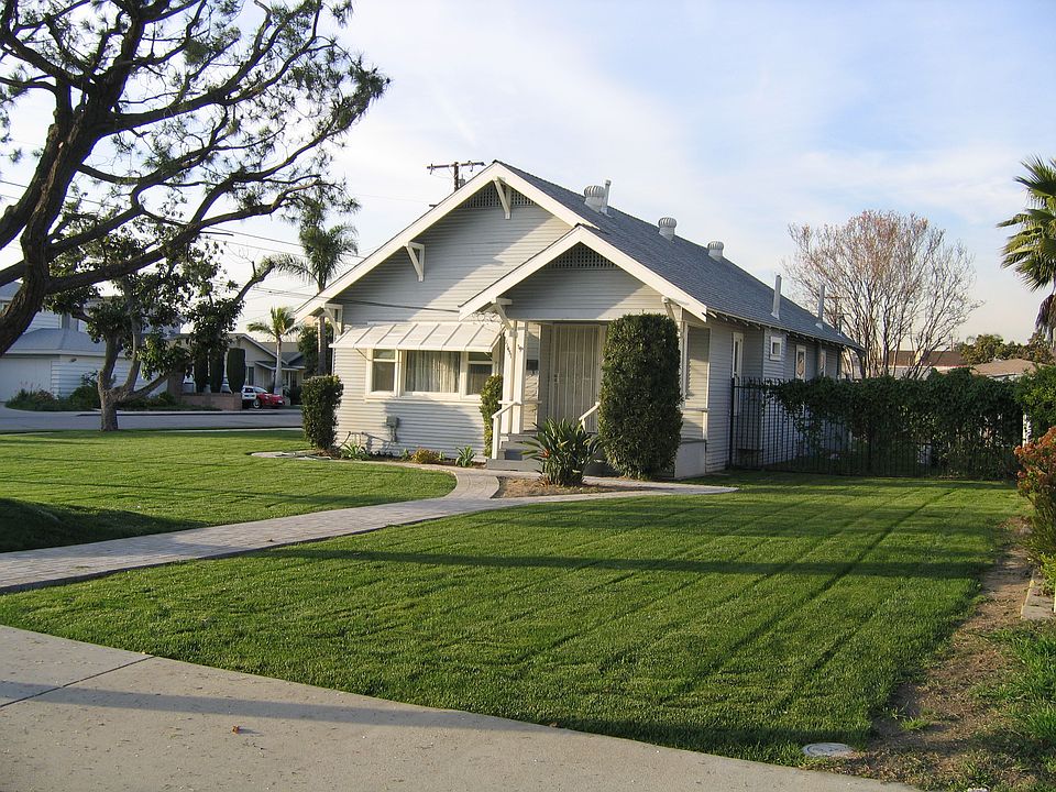1st image of 11431 Stanford Ave