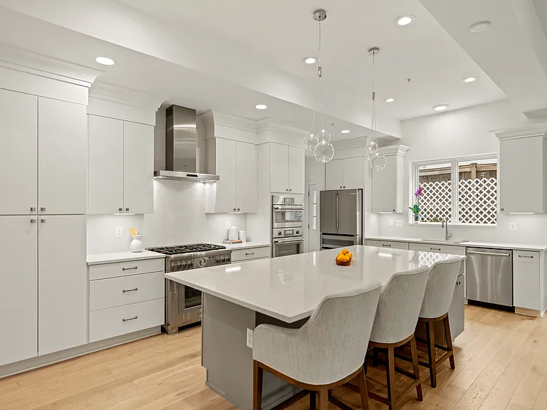 8609 Woodbrook Ln — Photo 10