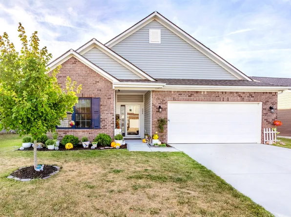 526 Shallowroot Ln, Sheridan, IN 46069