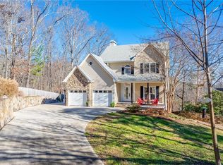 9370 Edgewater Dr, Gainesville, GA 30506
