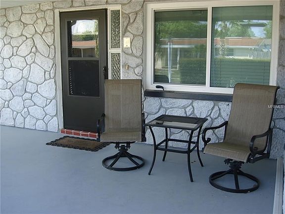 RELAXING FRONT PORCH