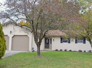 3760 Klibreck Dr, Columbus, OH 43228