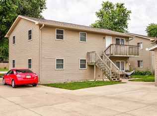 1009 North Dakota Ave, Ames, IA 50014