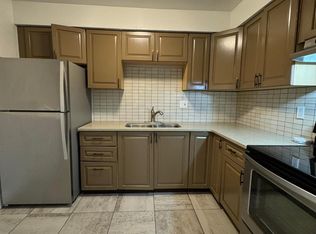 477 Dean Ave #13, Oshawa, ON L1H3E4