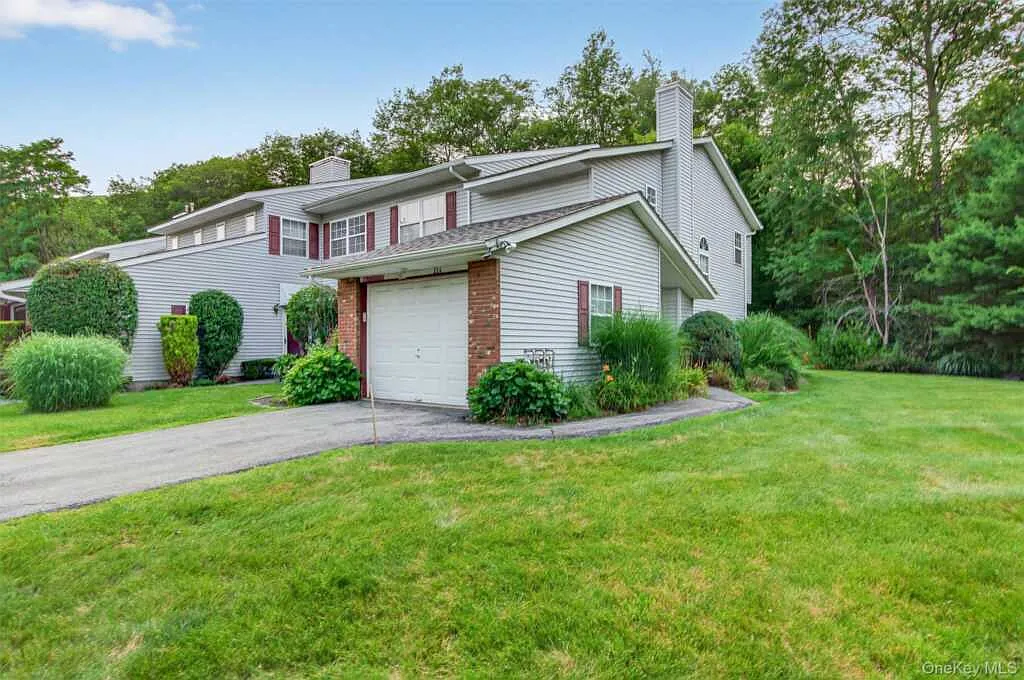 226 Eagleton Drive, Monroe, NY 10950 — Photo 2