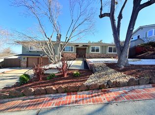 944 Andover Way, Los Altos, CA 94024