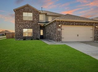 2105 Yarbrough Dr, Anna, TX 75409