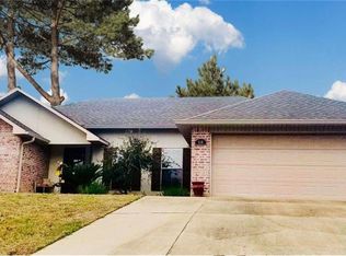 116 Navajo Pl, Pineville, LA 71360