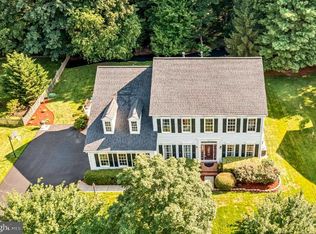 7834 Meadowgate Dr, Manassas, VA 20112