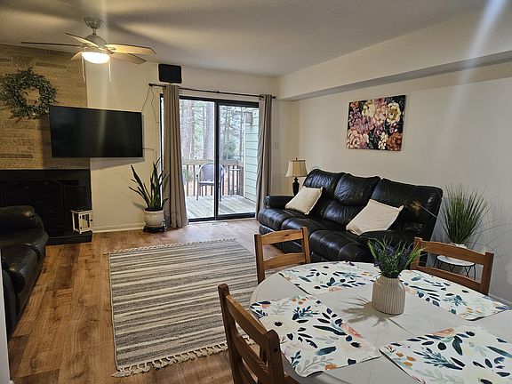 2nd image of 106 Beechwood Dr