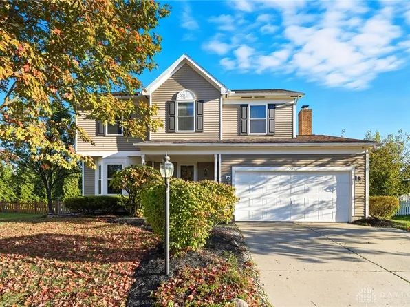 2141 Rosina Dr, Miamisburg, OH 45342